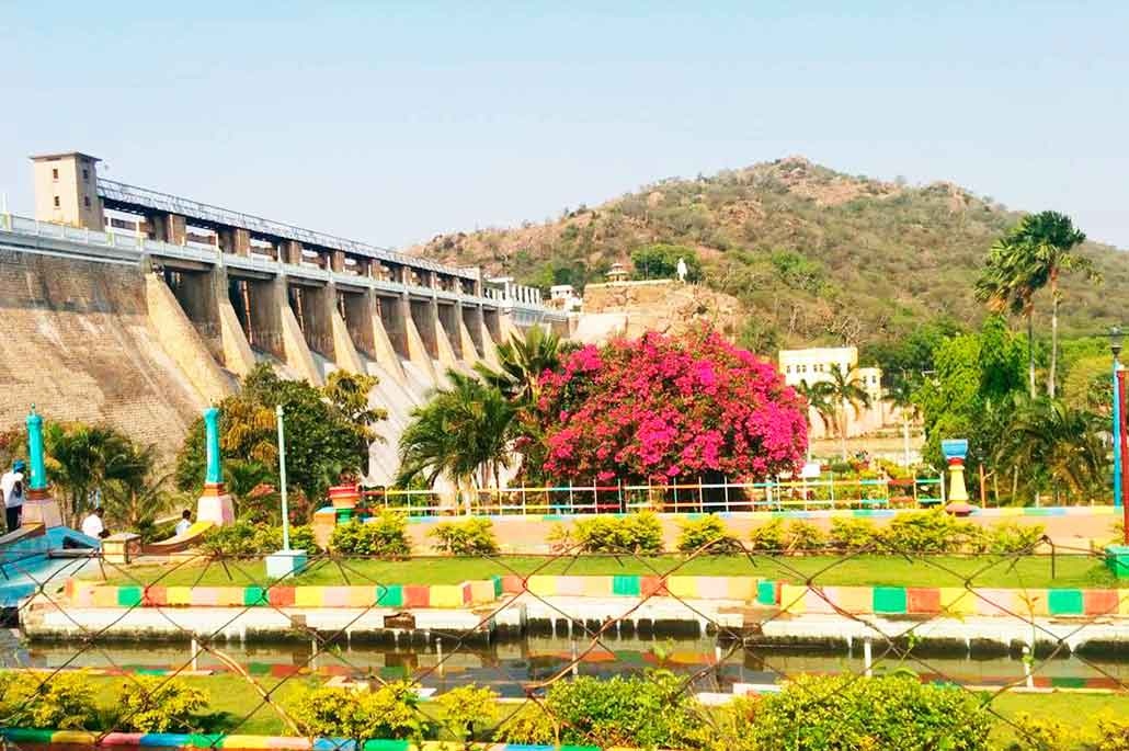 touristplace_sathadurdam